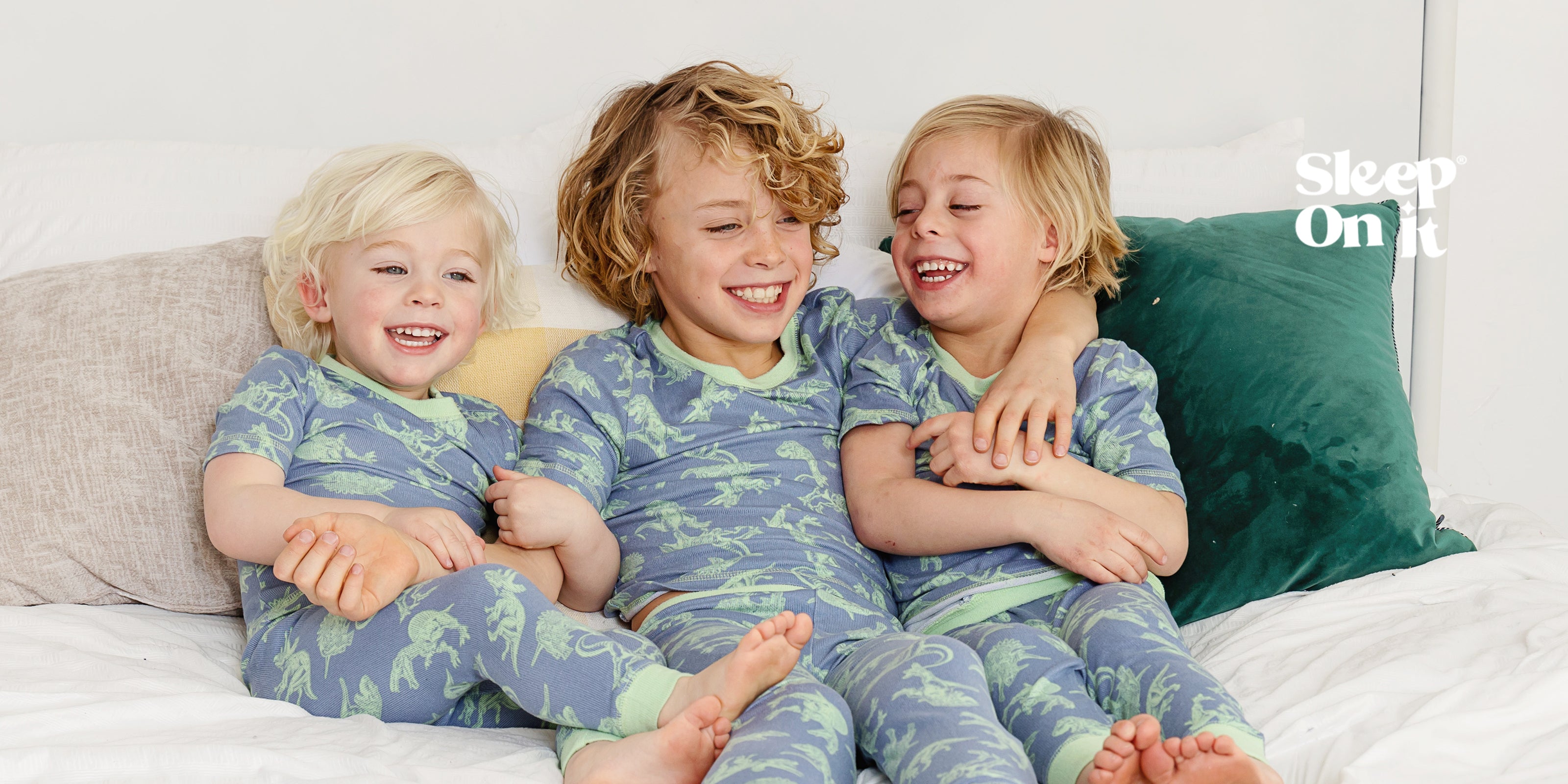 ベビーパジャマ House on the Hill Pajamas (Navy Stripe) house on the hill Pajamas (Navy Stripe)